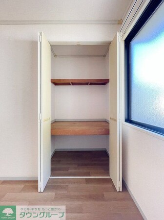 ハウゼ・ユートピアBの物件内観写真